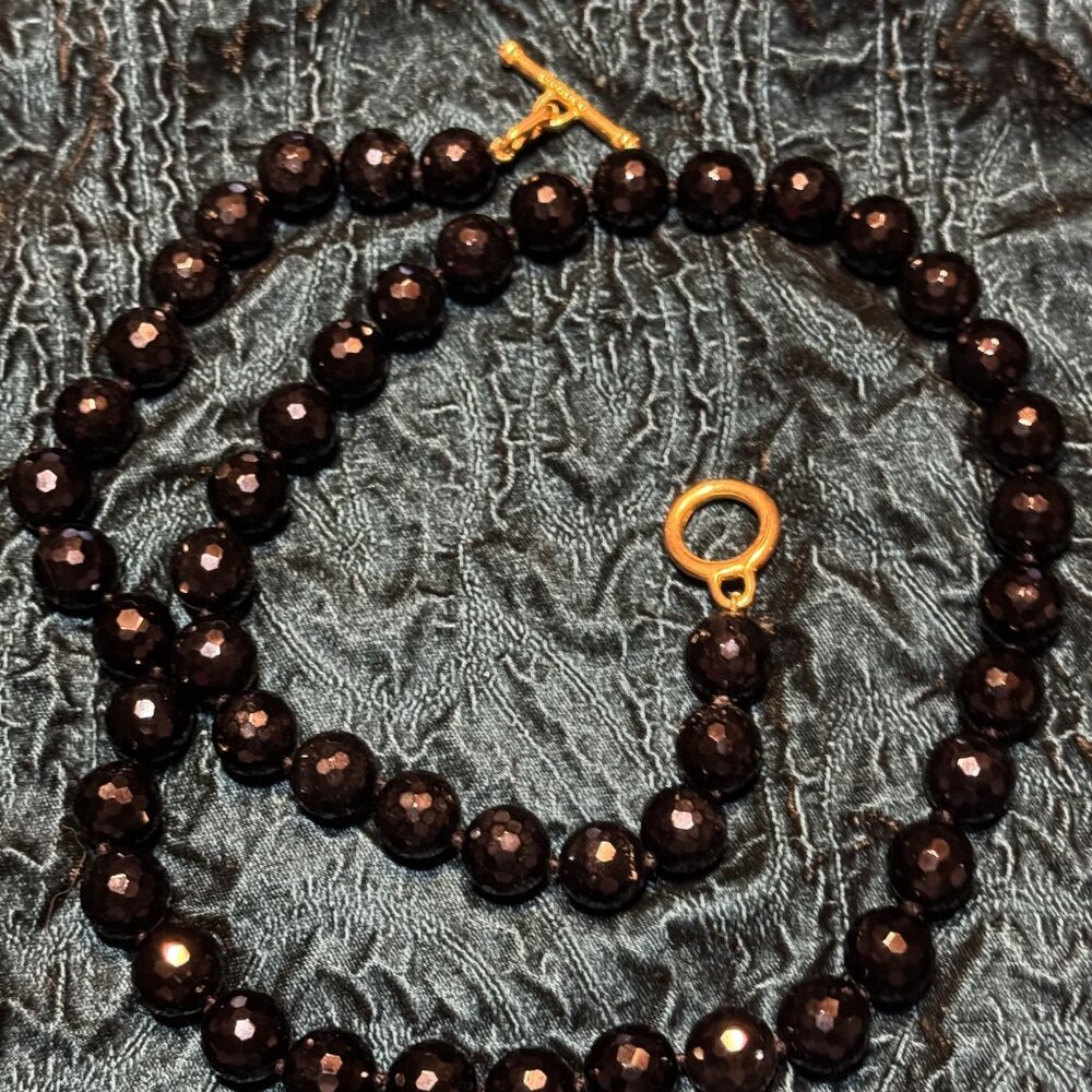 Jaded Signed Faceted Black Glass Bead Necklace Gold Tone Toggle Clasp 36 Inch El